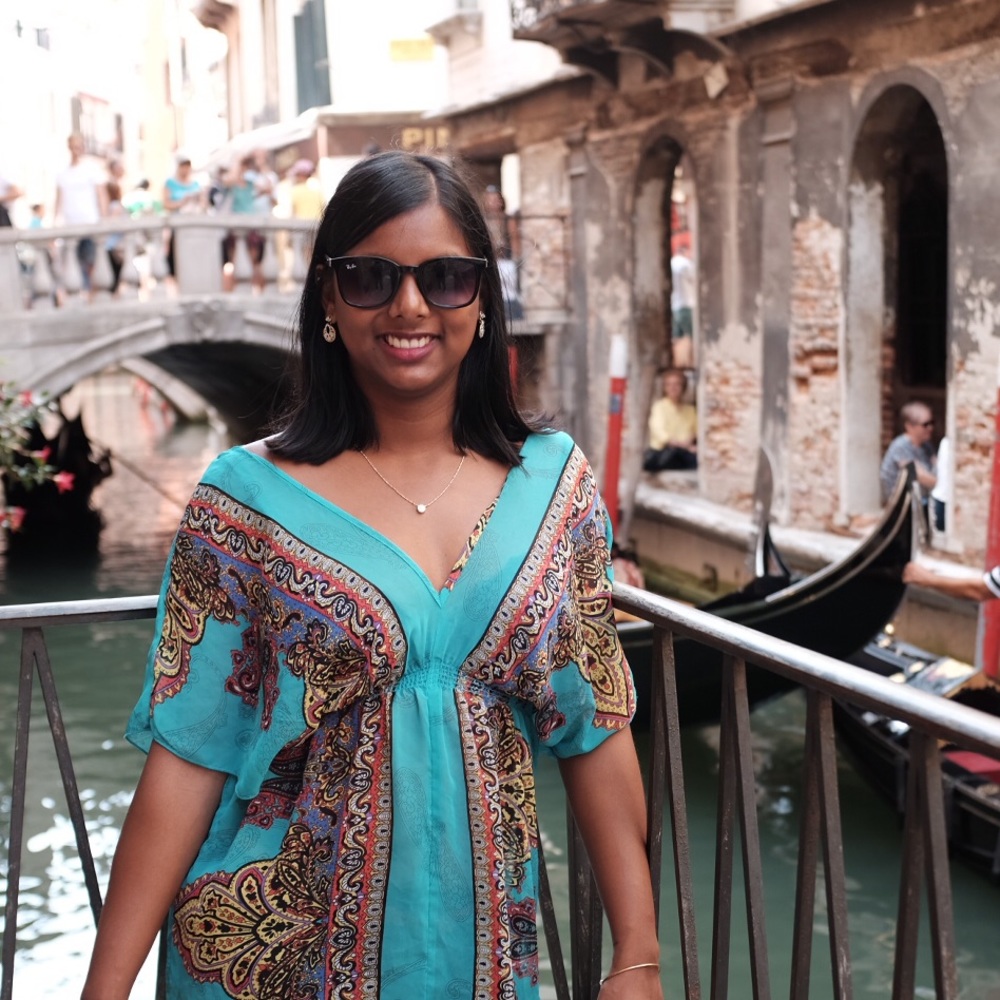 Meet your Posher, Diana